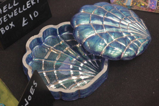 Shell Shaped Box Resin